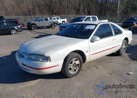 1996 Ford Thunderbird Lx z USA, uszkodzony, nr VIN 1FALP6244TH184303